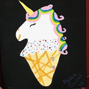 Meet your Posher, Alyssa